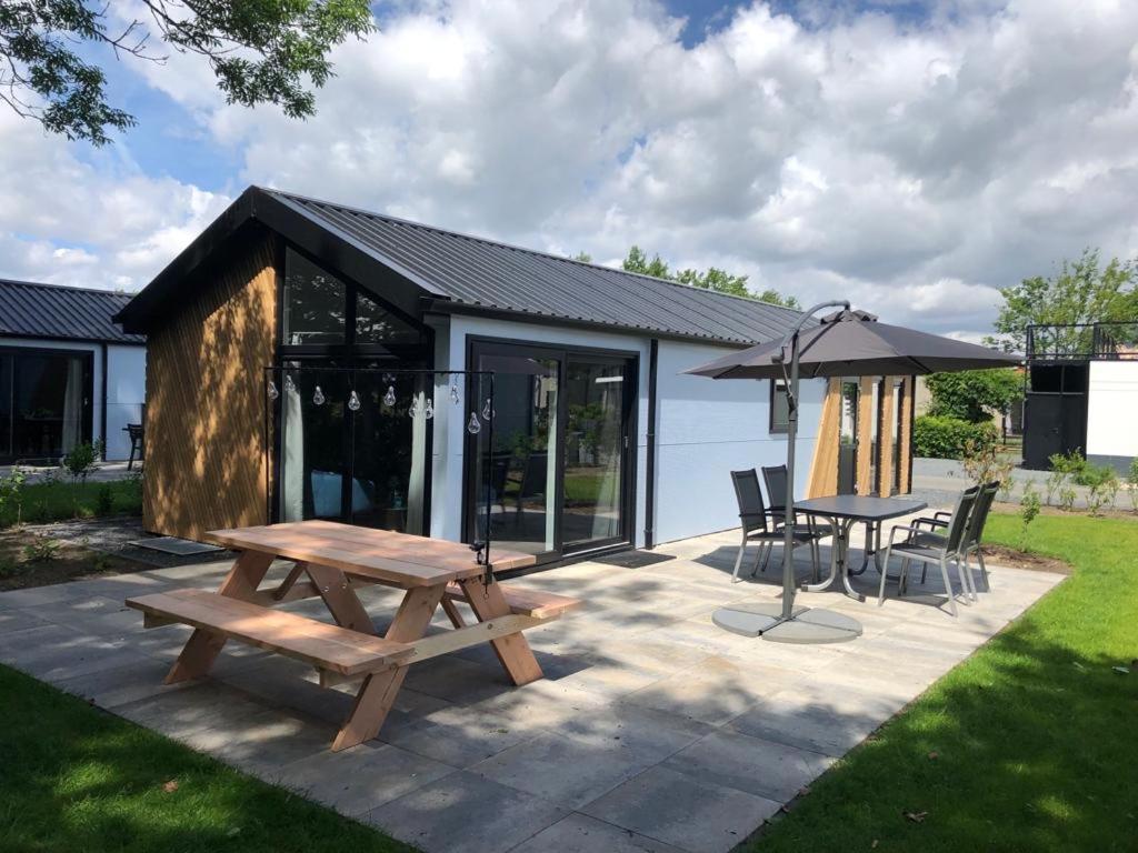 Luxe En Gezellig Chalet Aan Veluwemeer 4 Pers Hulshorst Dış mekan fotoğraf