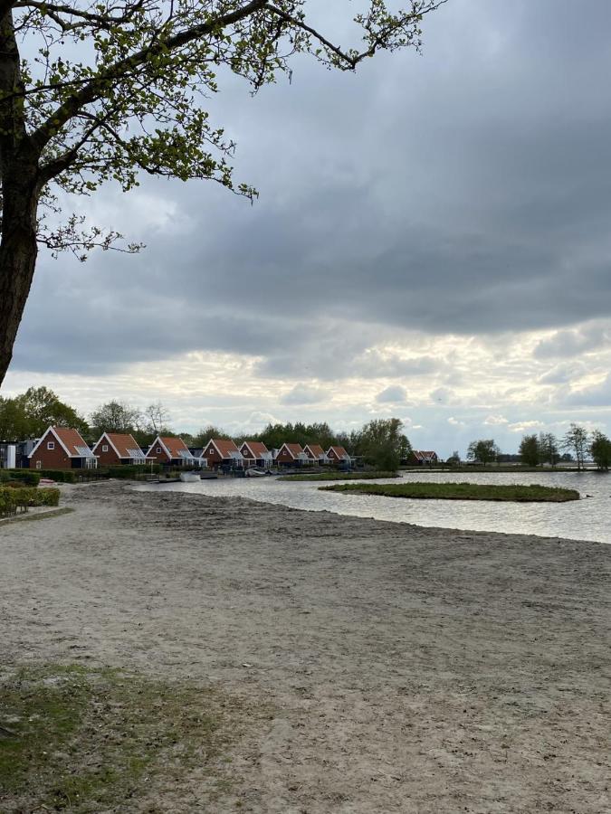 Luxe En Gezellig Chalet Aan Veluwemeer 4 Pers Hulshorst Dış mekan fotoğraf